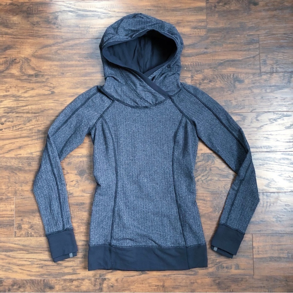 Lululemon • Think Fast Hoodie Heathered Herringbone Black chevron pullover Rulu - Picture 2 of 13